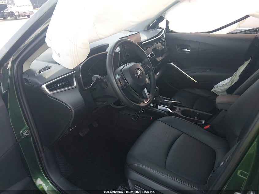 TOYOTA COROLLA CROSS - zdjęcie 5