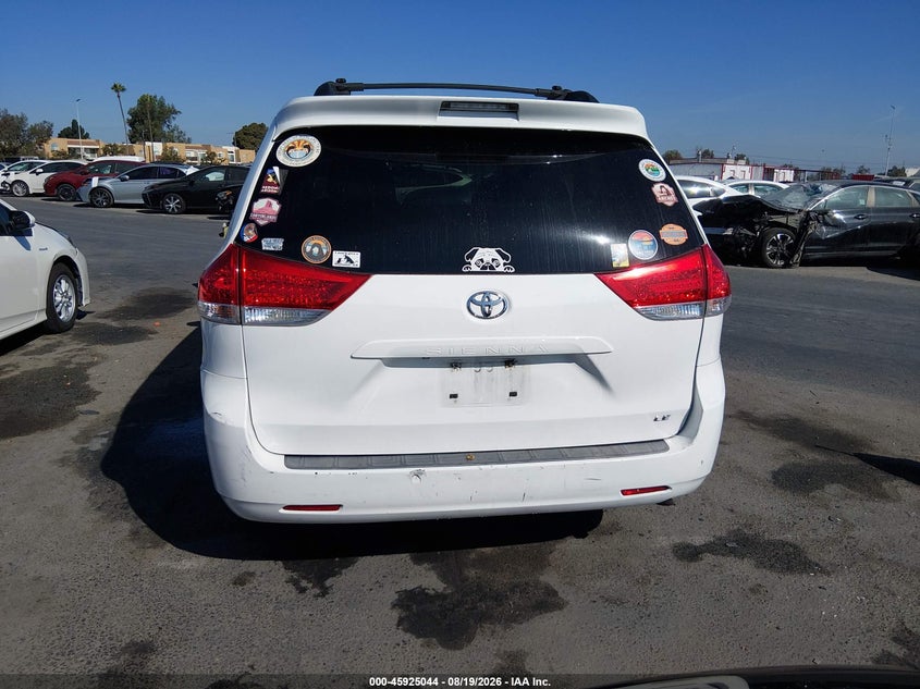 2011 TOYOTA SIENNA VAN 3.5L V-6 DOHC, VVT, 265HP