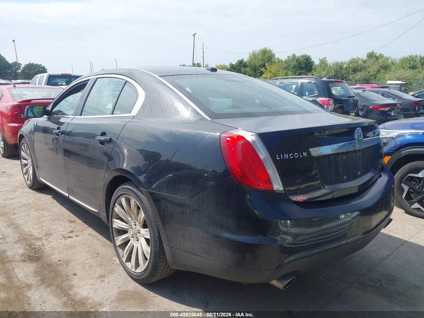 2010 LINCOLN MKS auction photo 3