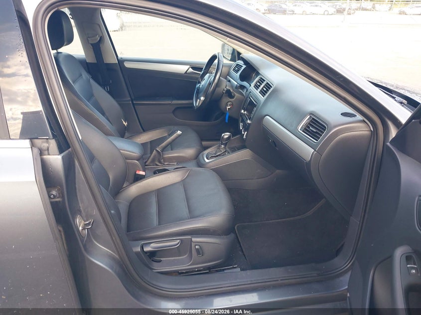 VOLKSWAGEN JETTA 2013 VIN 3VWDP7AJ4DM269759