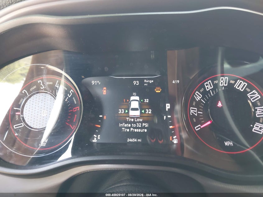 2023 DODGE CHALLENGER auction photo 7