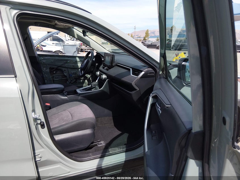 2019 TOYOTA RAV 4 SPORT UTILITY VEHICLE 2.5L I-4 DI, DOHC, VVT, 203HP