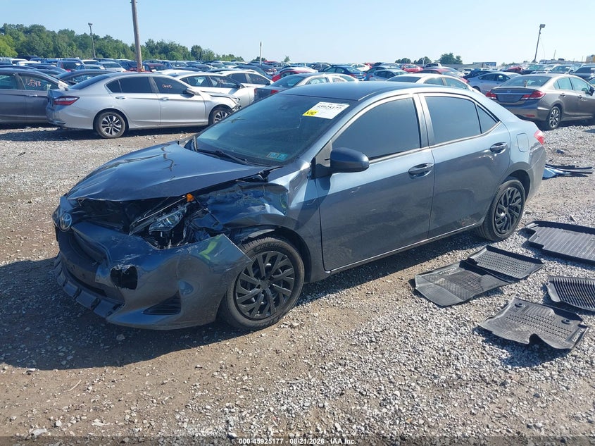 TOYOTA COROLLA - zdjęcie 2
