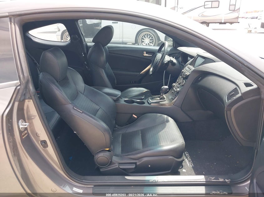 2013 HYUNDAI GENESIS auction photo 5
