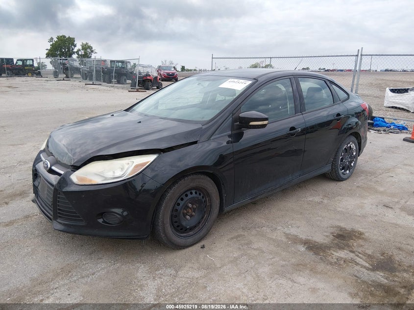 2014 Ford Focus, Front End, IAAI, VIN 1FADP3F21EL336873 — photo 2