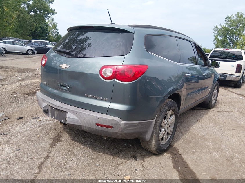 2009 CHEVROLET TRAVERSE auction photo 4