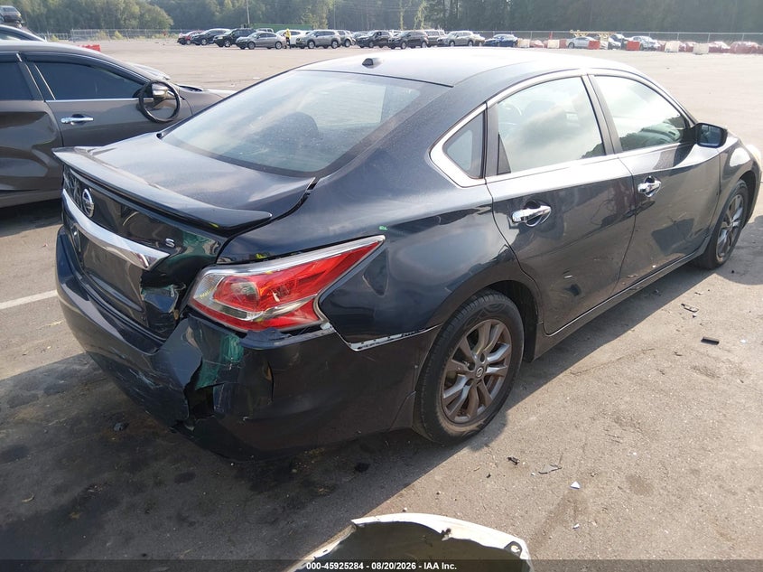 2015 NISSAN ALTIMA auction photo 4
