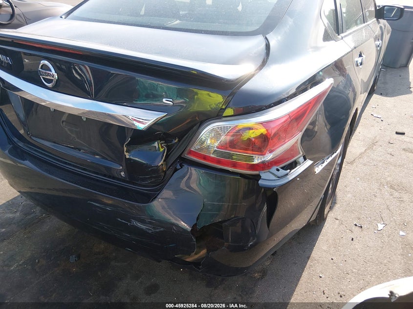 2015 NISSAN ALTIMA auction photo 6