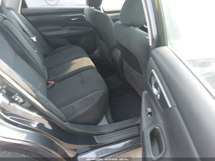 2015 NISSAN ALTIMA auction photo 8