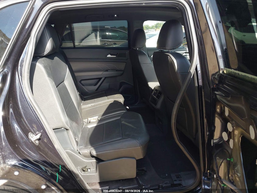 VOLKSWAGEN ATLAS CROSS SPORT 2023 VIN 1V2JE2CA4PC228340