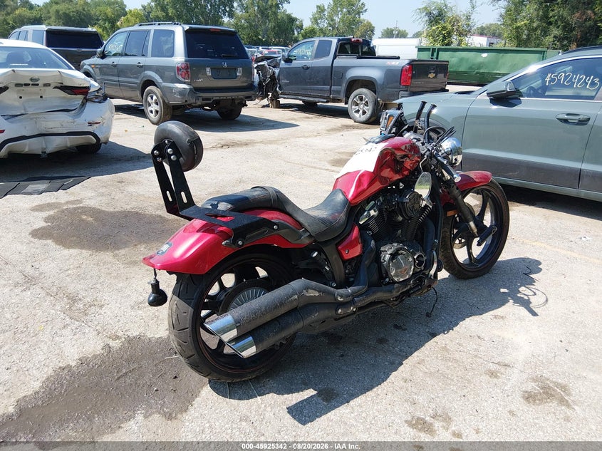 YAMAHA XVS1300 2013