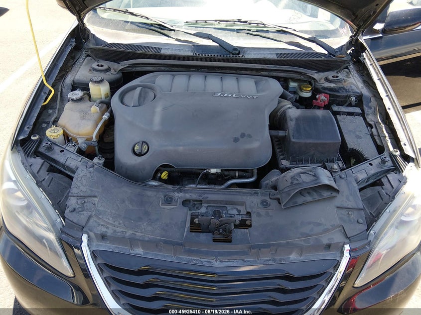 2013 CHRYSLER 200 SEDAN 3.6L V-6 DOHC, VVT, 283HP