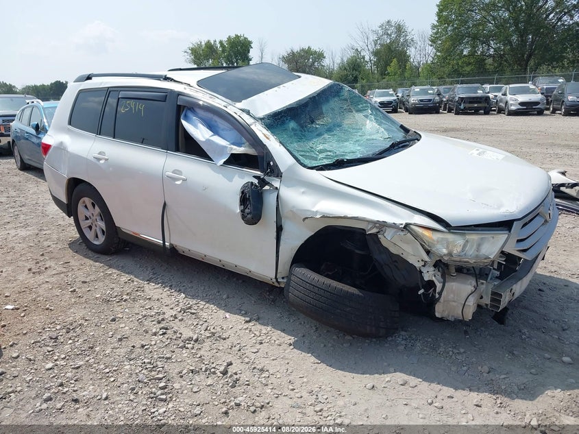 2013 TOYOTA HIGHLANDER auction photo 1