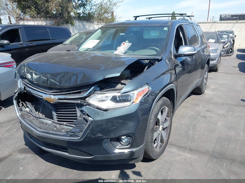 2018 Chevrolet Traverse, Удар спереду, IAAI, VIN 1GNERHKW7JJ151724 — фото 2