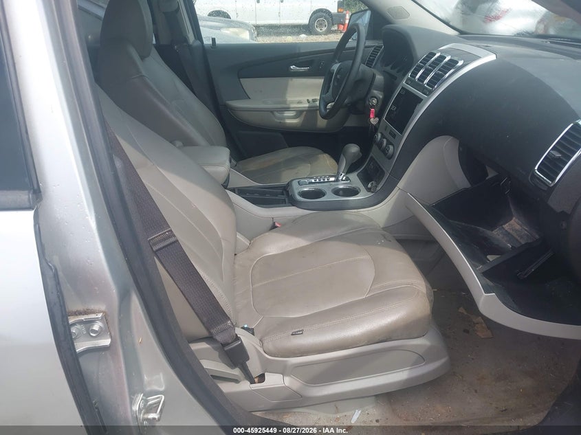 2012 GMC ACADIA auction photo 5