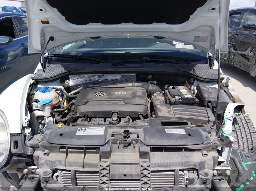 2015 VOLKSWAGEN BEETLE 1.8T · Фото 10