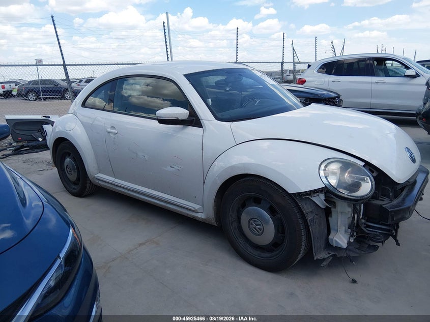 2015 VOLKSWAGEN BEETLE 1.8T · Фото 14