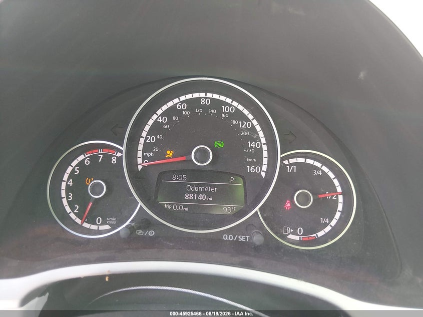 2015 VOLKSWAGEN BEETLE 1.8T · Фото 7