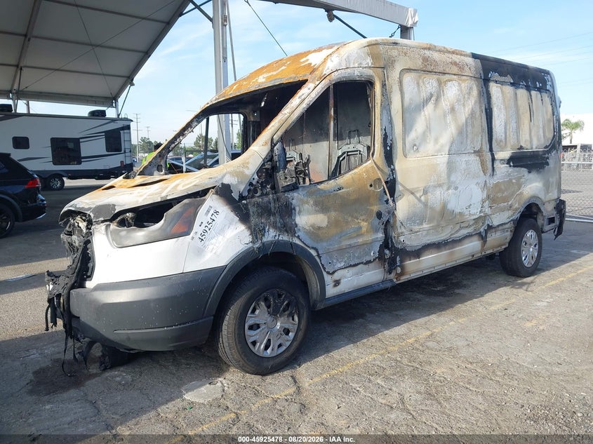 2019 Ford Transit, Exterior Burn, IAAI, VIN 1FTYR2CM7KKA83016 — photo 2