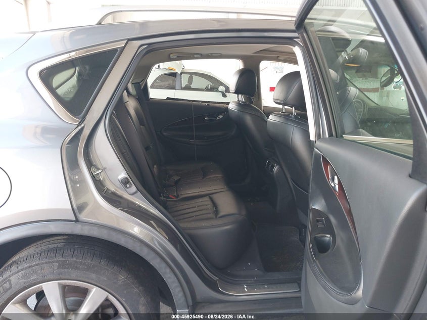 2016 INFINITI QX50 auction photo 8