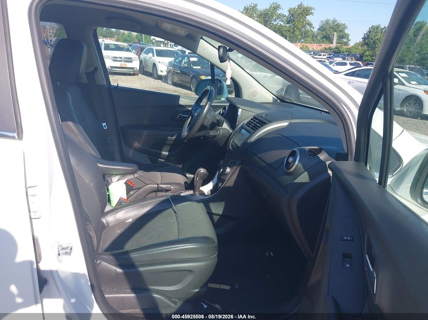 2015 CHEVROLET TRAX auction photo 5