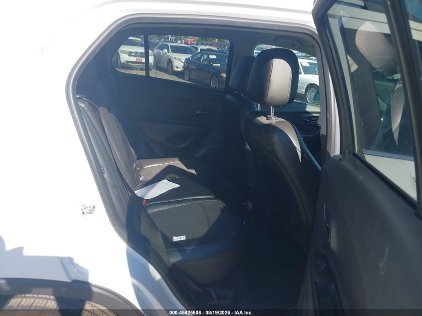 2015 CHEVROLET TRAX auction photo 8