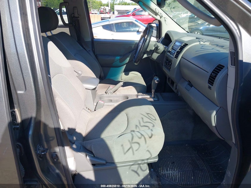 2005 NISSAN FRONTIER auction photo 5
