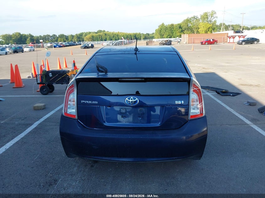 TOYOTA PRIUS - zdjęcie 15