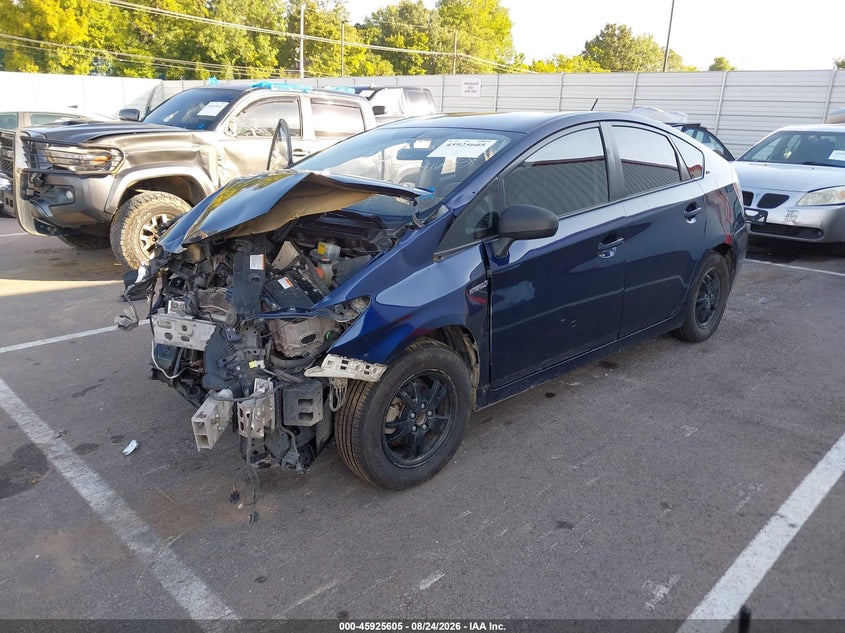 TOYOTA PRIUS - zdjęcie 2