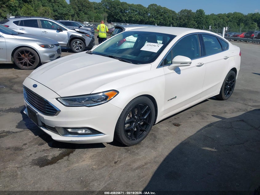 2017 Ford Fusion, Right Side, IAAI, VIN 3FA6P0RU8HR360002 — photo 2