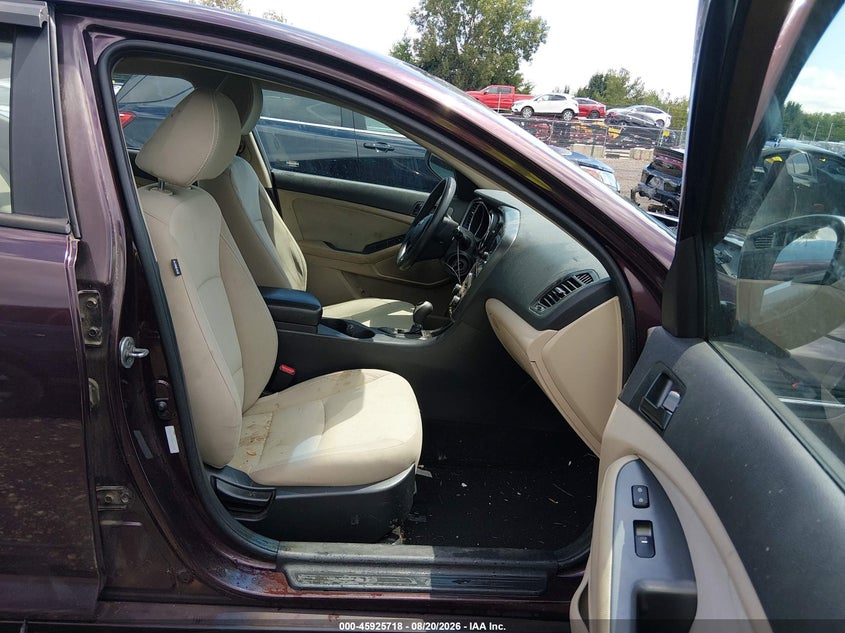 2013 KIA OPTIMA auction photo 5