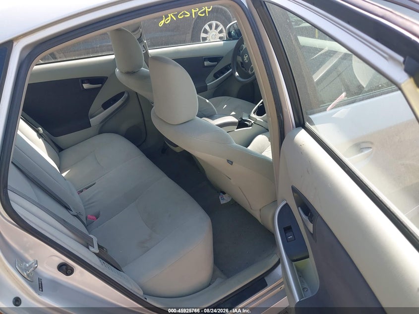 2011 TOYOTA PRIUS auction photo 8