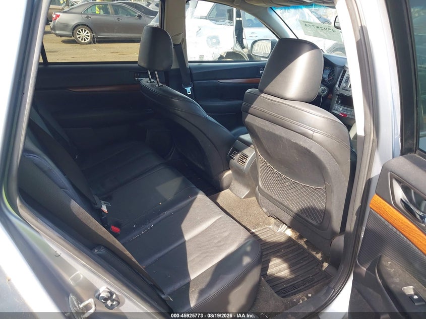 SUBARU OUTBACK 2014 VIN 4S4BRBLC7E3204523