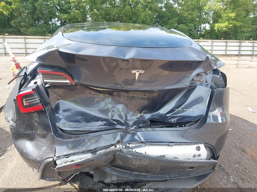 TESLA MODEL Y 2023 VIN 7SAYGDEE7PF912973