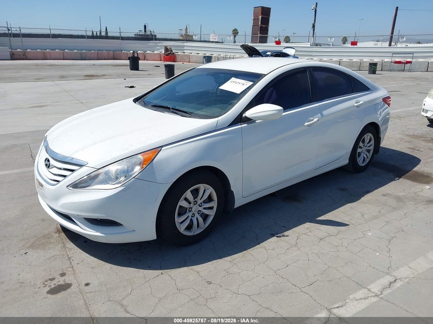 2013 Hyundai Sonata, Правый бок, IAAI, VIN 5NPEB4AC6DH593629 — фото 2
