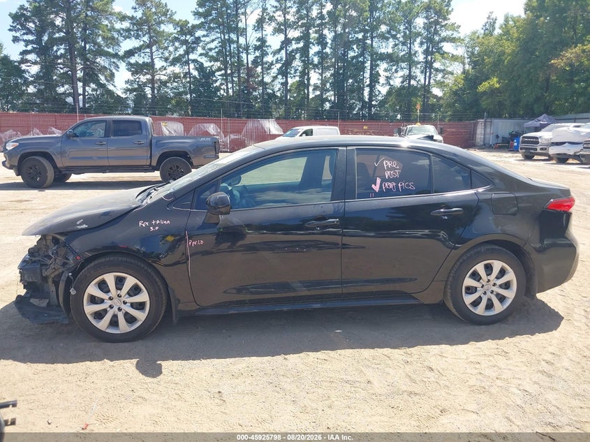 TOYOTA COROLLA - zdjęcie 14