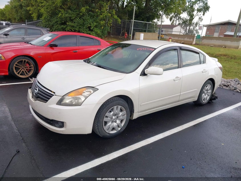 2009 Nissan Altima, Right Front, IAAI, VIN 1N4AL21E99N487898 — photo 2