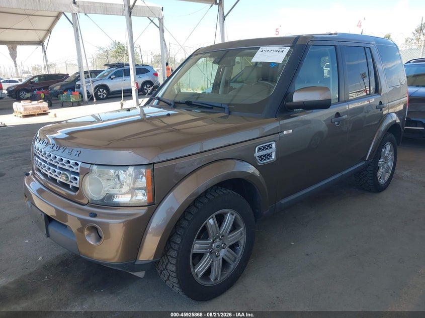 2011 Land Rover LR4, Right Front, IAAI, VIN SALAC2D41BA567649 — photo 2