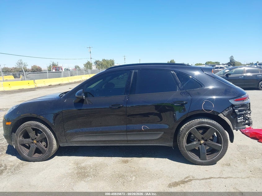 PORSCHE MACAN - zdjęcie 15