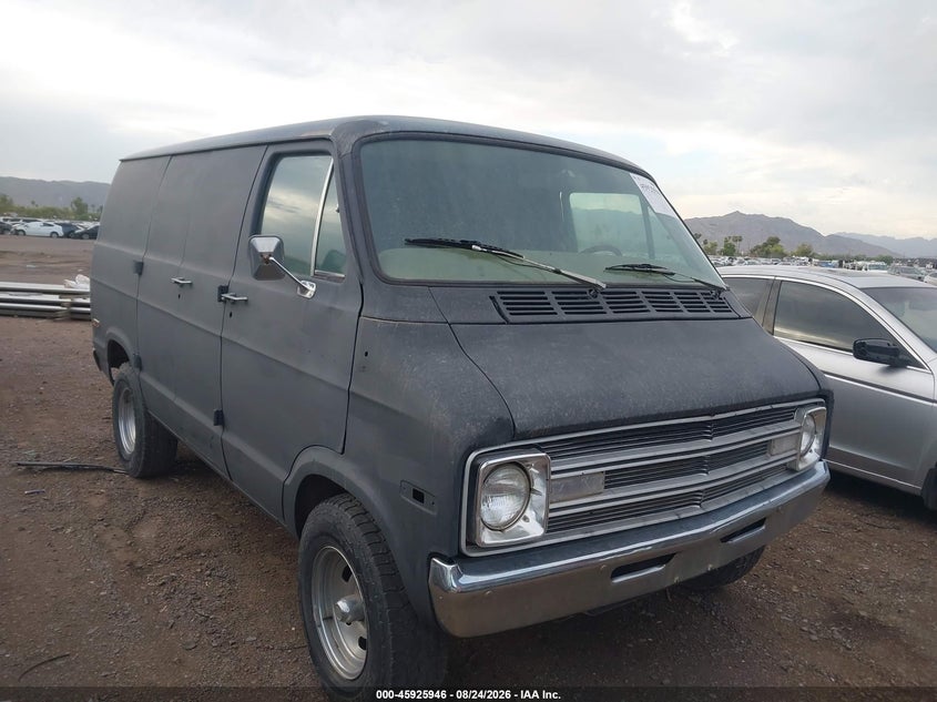 1977 DODGE VAN (TRADESMAN 100) auction photo 1