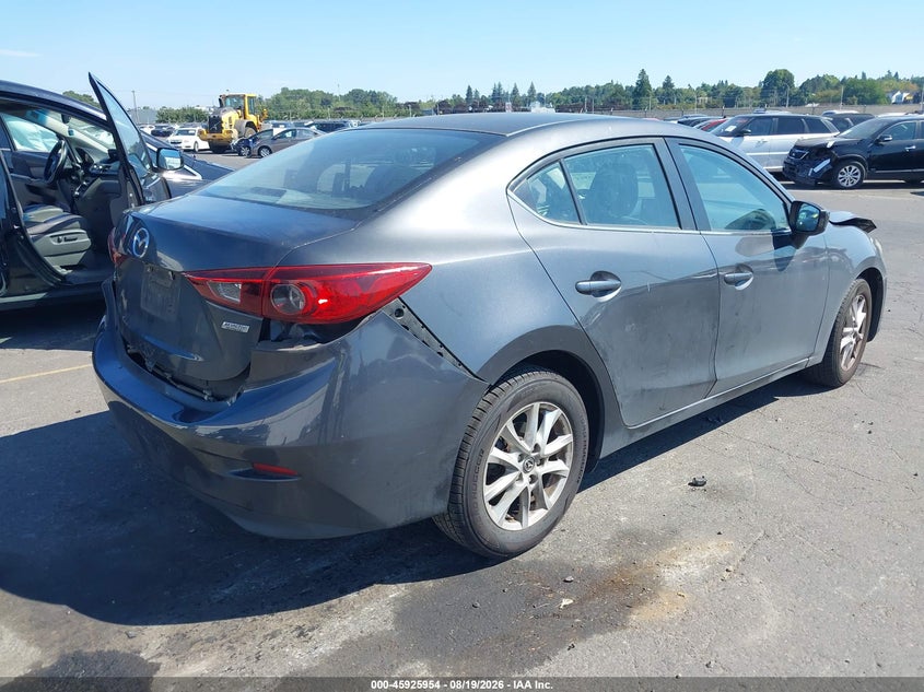 2016 MAZDA MAZDA3 I SPORT · Photo 4