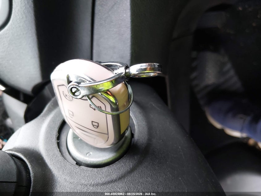 FORD FIESTA 2015 VIN 3FADP4BJ2FM196447