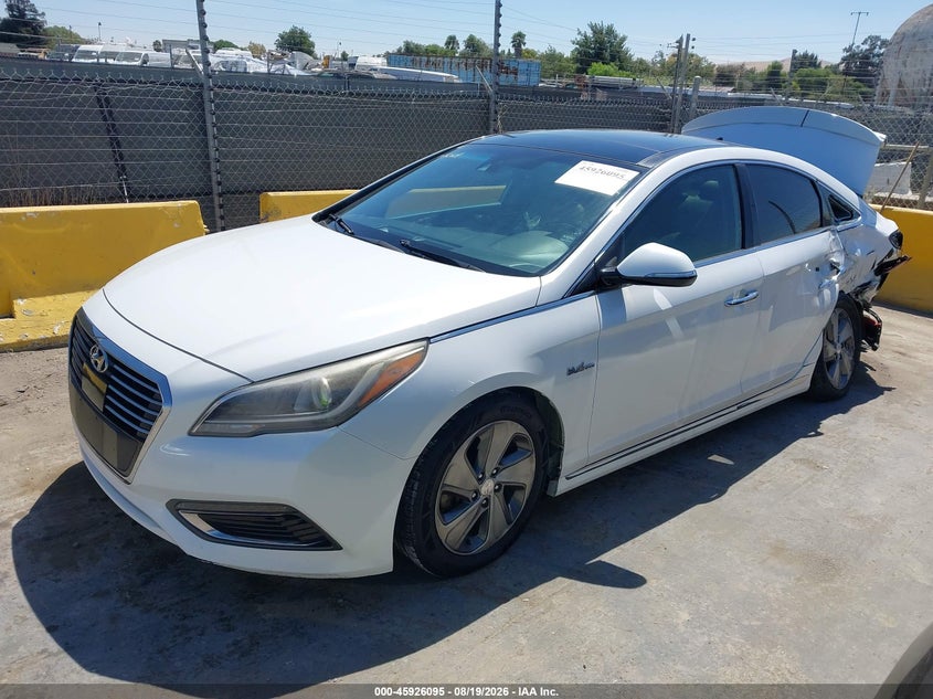 2016 HYUNDAI SONATA HYBRID auction photo 2
