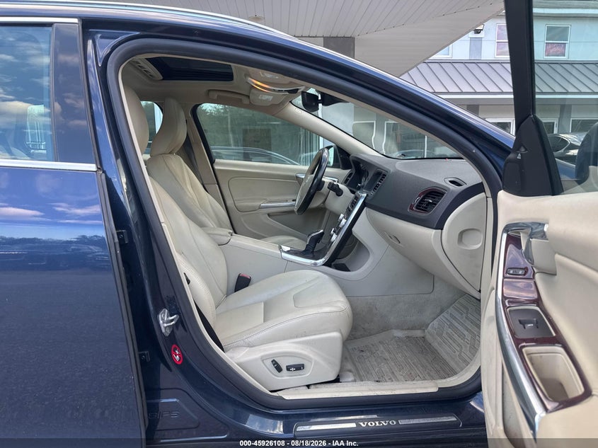VOLVO V60 2015 VIN YV140MEK6F1254733