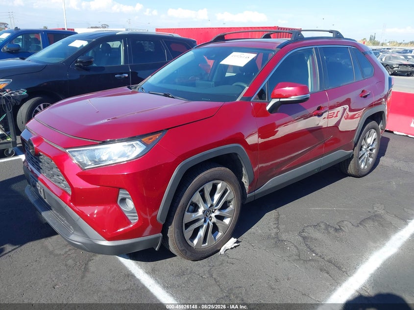 2021 Toyota RAV 4, Right Side, IAAI, VIN JTMC1RFV6MD076161 — photo 2