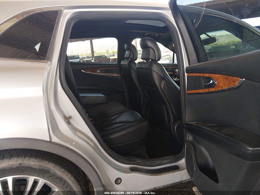LINCOLN MKX 2018 VIN 2LMPJ8LR8JBL17979
