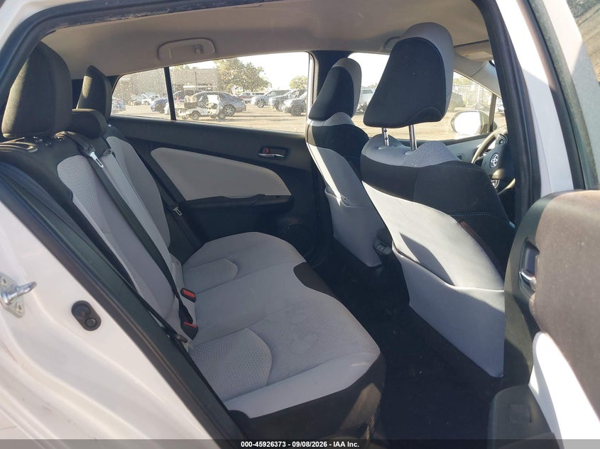 2022 TOYOTA PRIUS auction photo 8