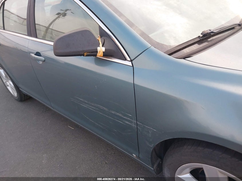 2009 CHEVROLET MALIBU auction photo 6