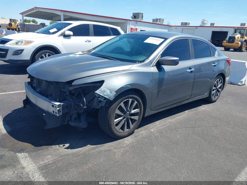 2017 Nissan Altima, Front End, IAAI, VIN 1N4AL3AP4HC260782 — photo 2