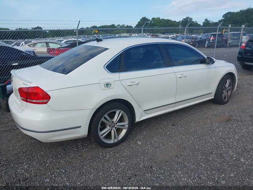 2012 VOLKSWAGEN PASSAT SEDAN 2.0L I-4 DI, DOHC, TURBO, 140HP